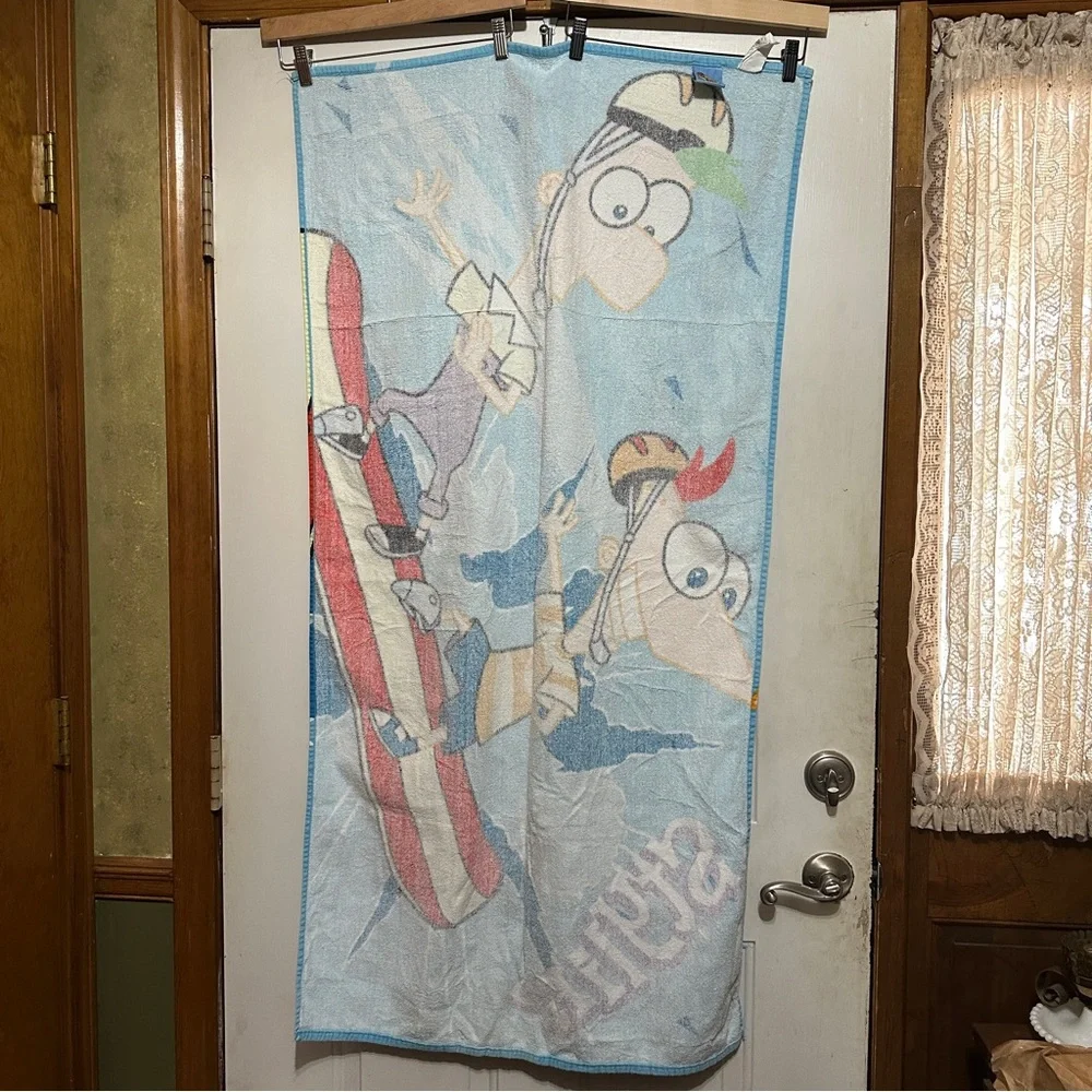 Disney XD‎ Phineas And Ferb Super Dudes Beach Bath Towel Surfing “Stylin”